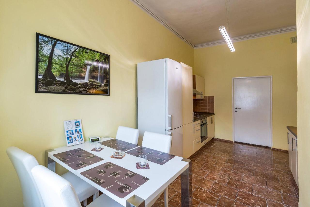 Apartman Exclusive Prague Whirlpool ภายนอก รูปภาพ