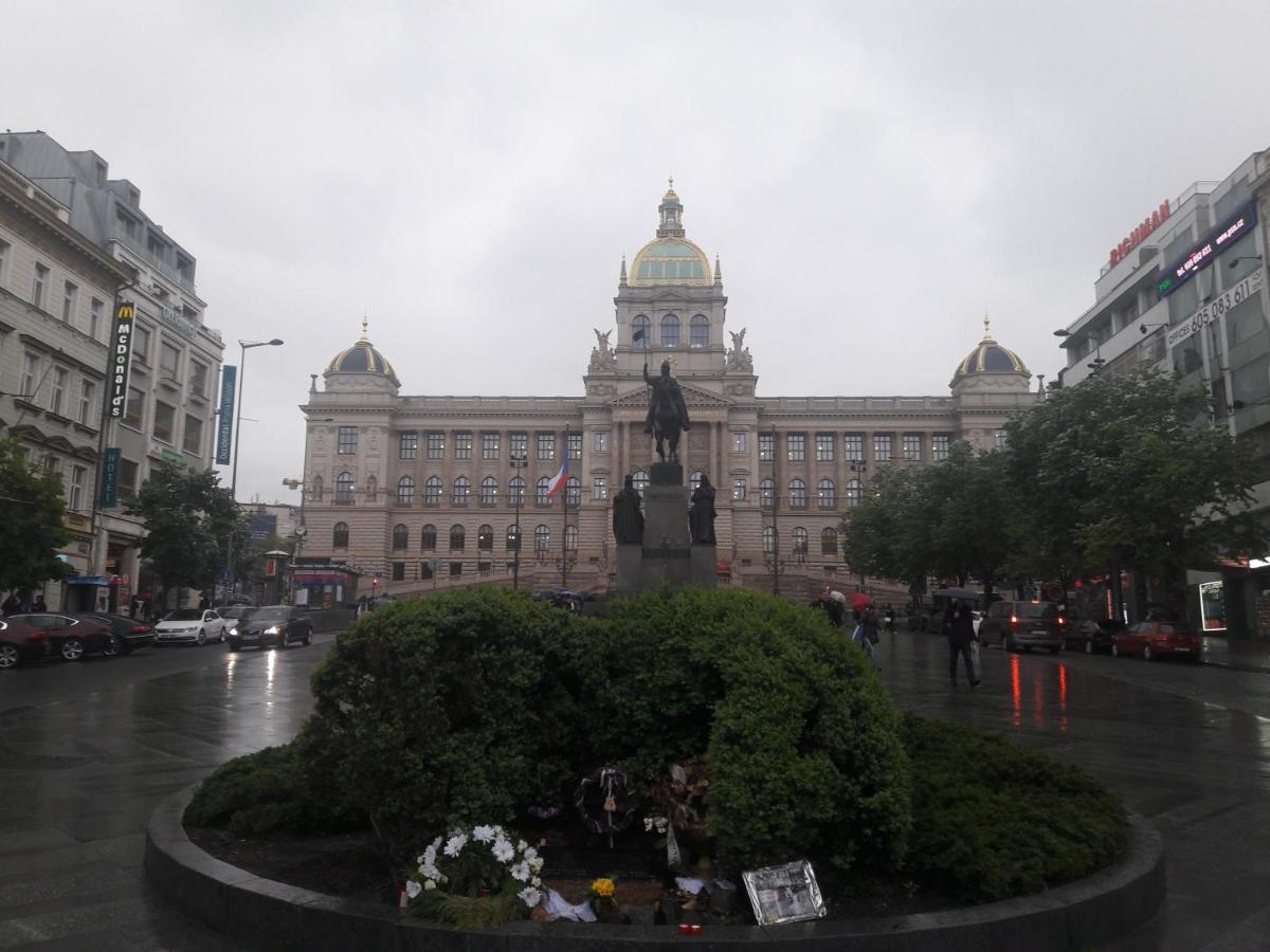 Apartman Exclusive Prague Whirlpool ภายนอก รูปภาพ